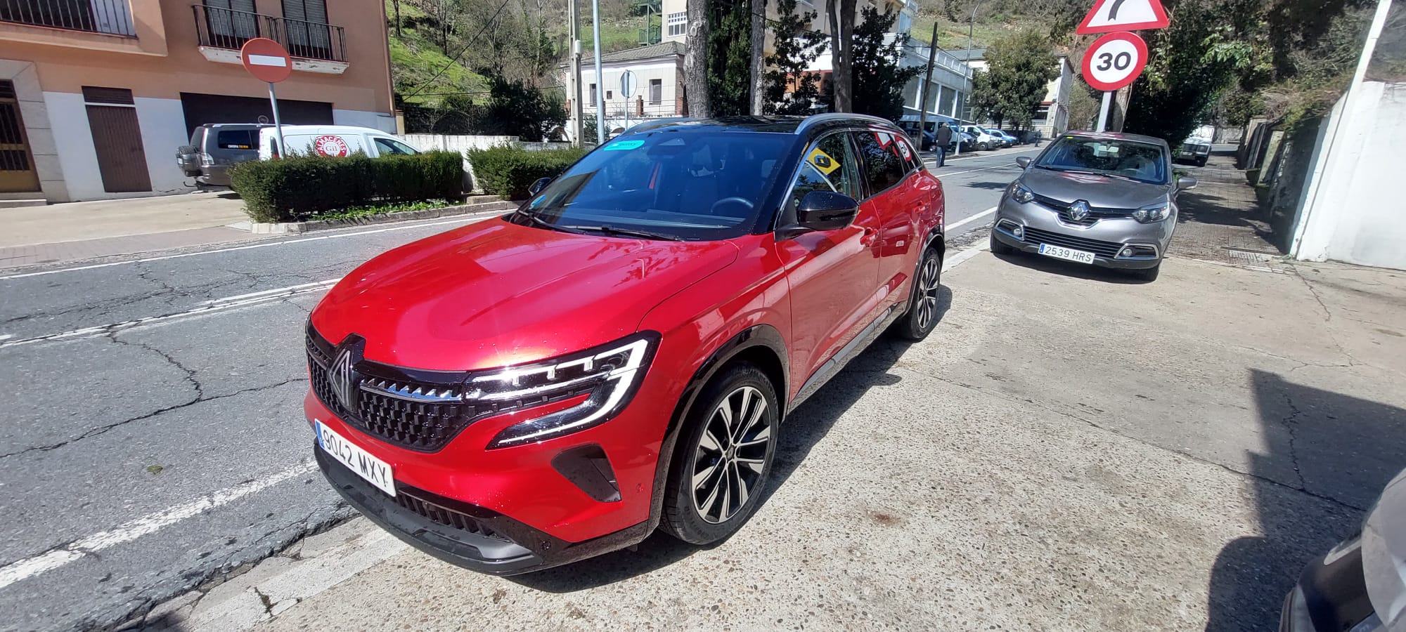 Renault Austral 200CV HYBR miniatura 11